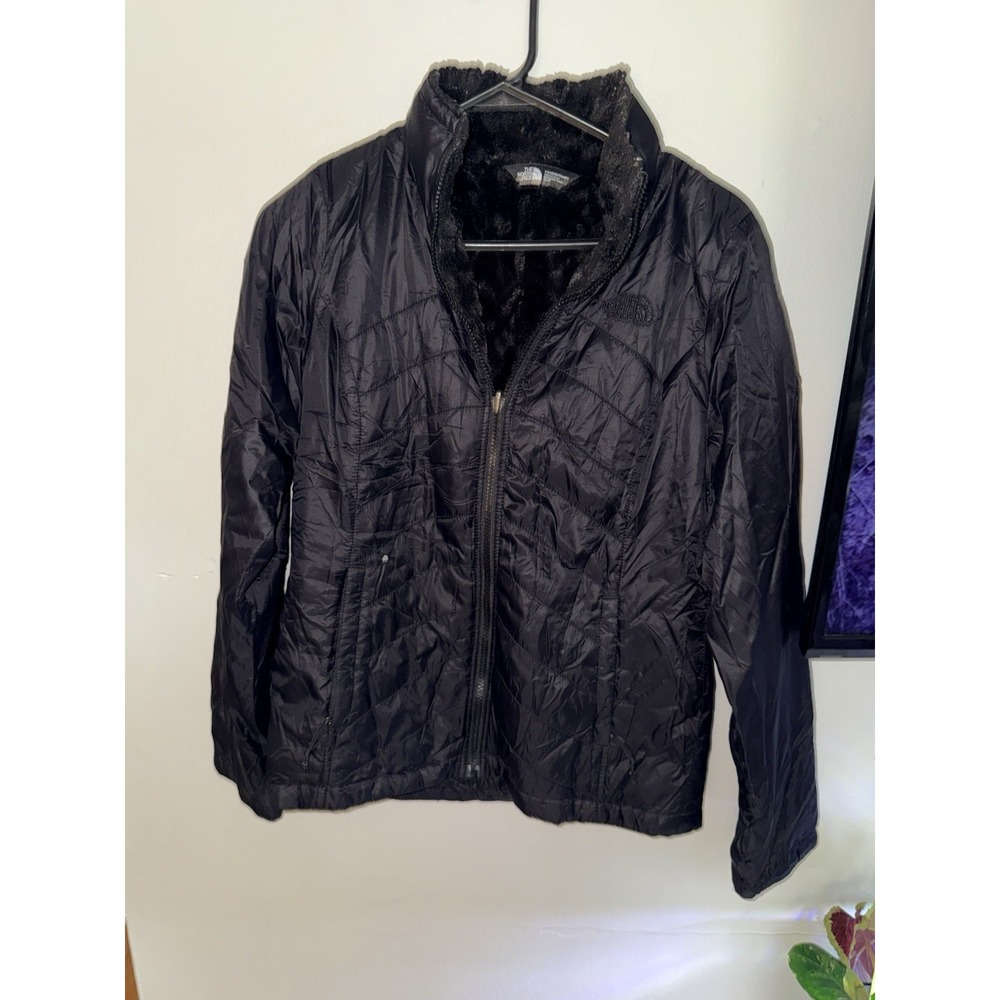 The North Face Women's Reversible Insulated Faux Fur Lined Black Jacket. Small